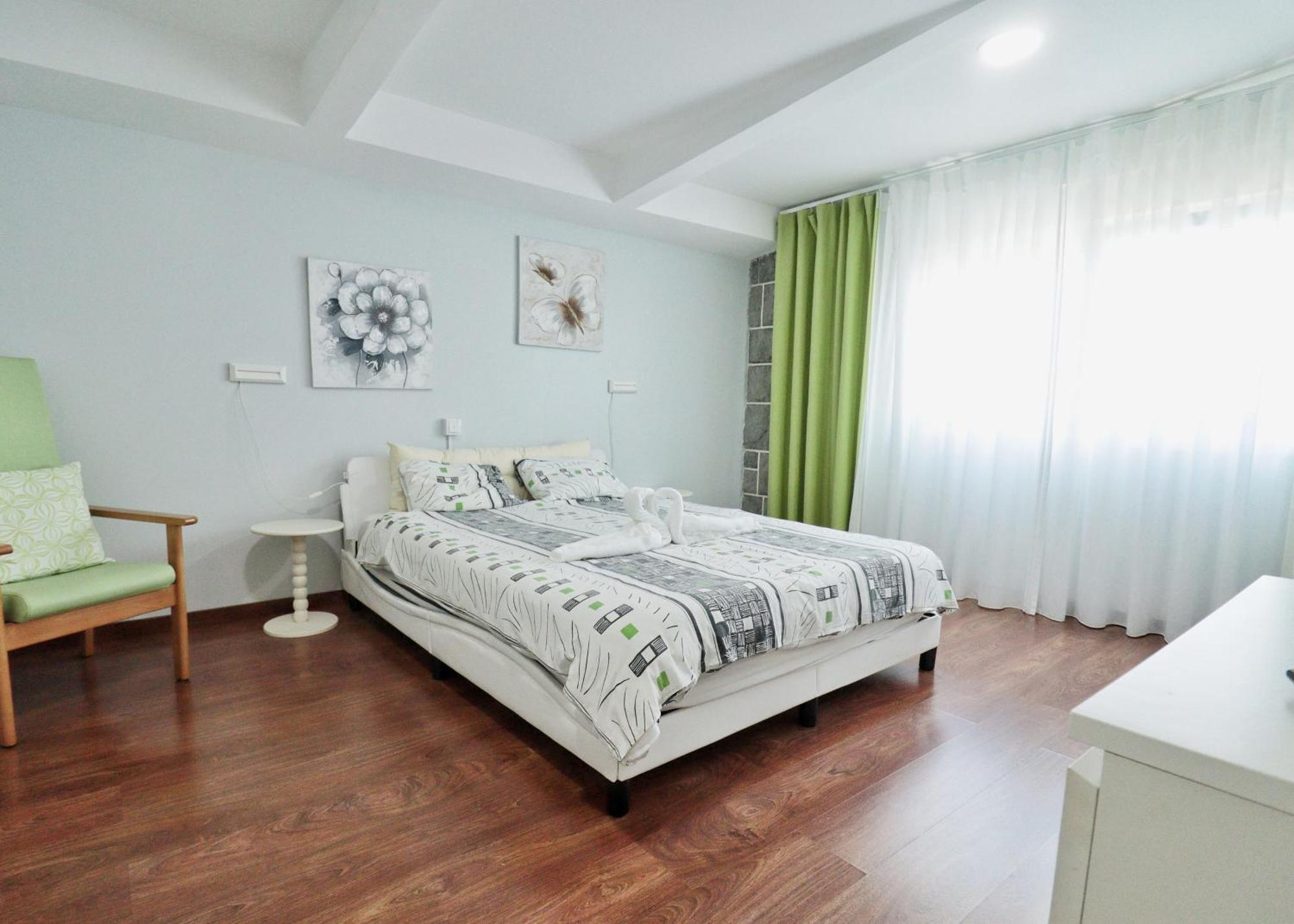Quarto Duplo Deluxe
